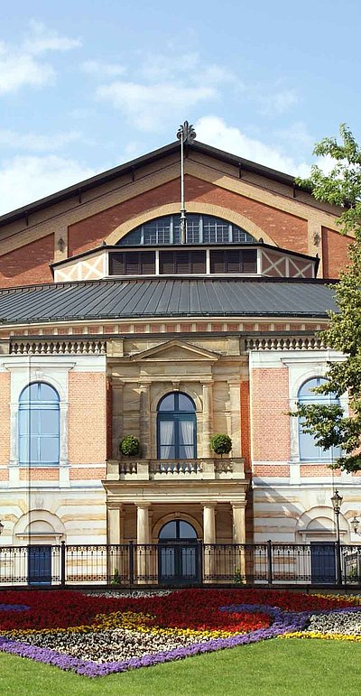 Bayreuther Festspiele in der Fränkischen Schweiz Bayreuther Festspiele in der Fränkischen Schweiz