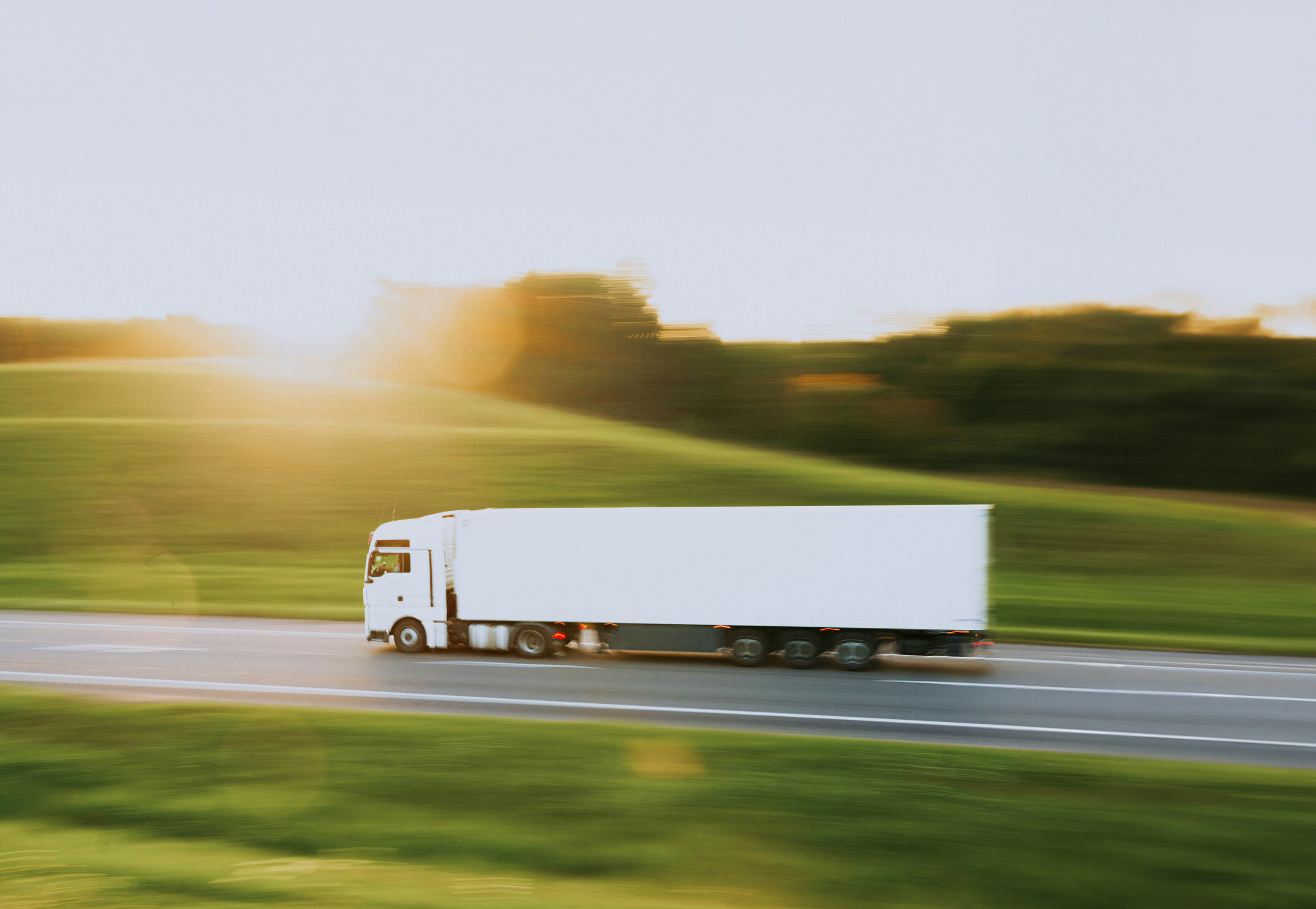 10 Speditionen für Unternehmen in München im Vergleich: Wer überzeugt bei Service und Flexibilität? 10 Speditionen für Unternehmen in München im Vergleich: Wer überzeugt bei Service und Flexibilität?